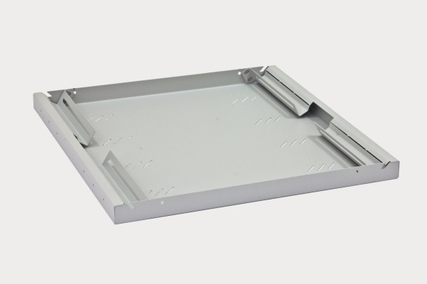 Triton 19"zbh. Zwischenboden, 650mm, vorn/hinten, Schwarz,