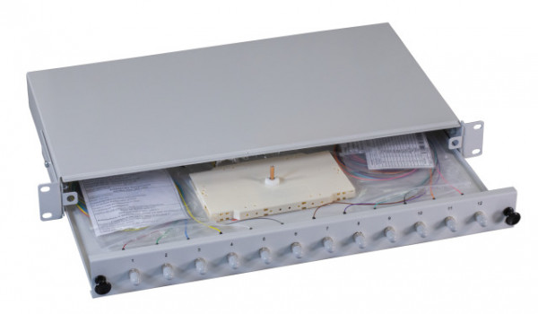 LWL-Patchpanel Spleisbox,19", 12xST, 50/125um, ausziehbar, OM4, Vorkonfektioniert,